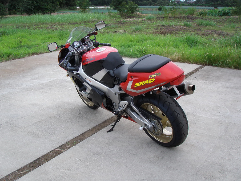 Купить мотоцикл Suzuki GSX-R750 1998 фото 9
